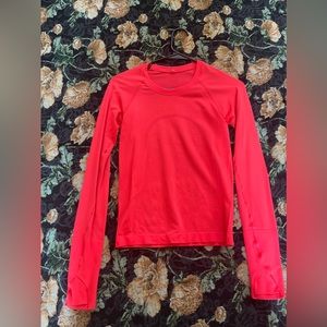 Lululemon Swiftly Tech Long-Sleeve Shirt
2.0